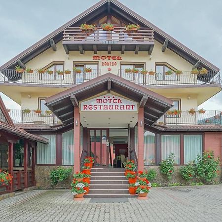 Rolizo Brasov Motel Exterior photo